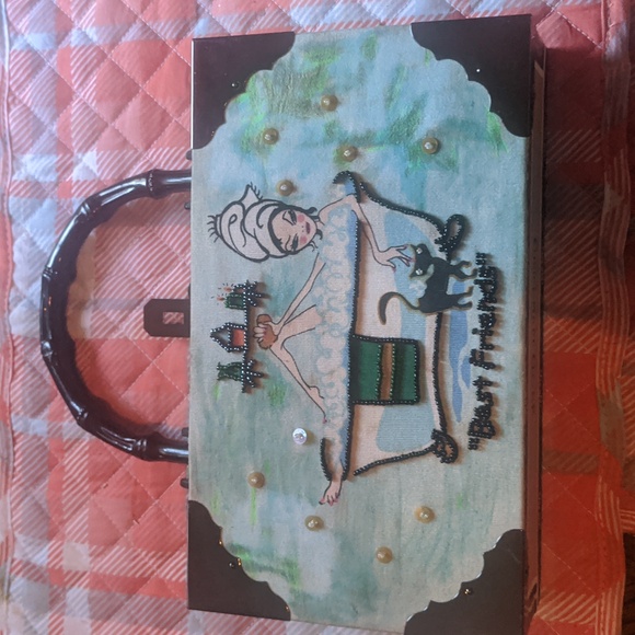 Cigar-Box Purse - Picture 5 of 5